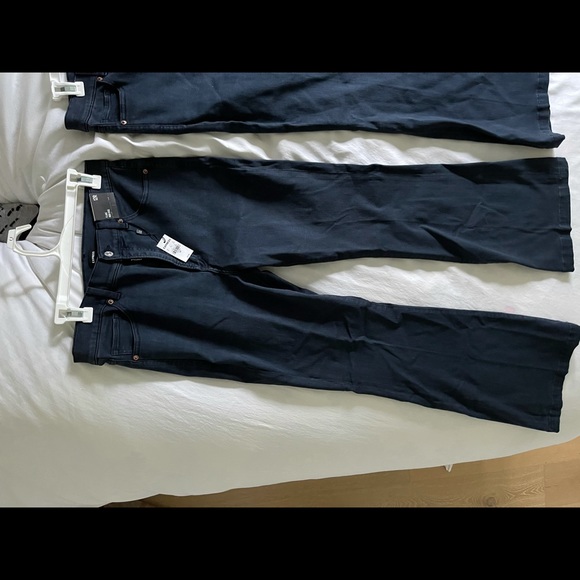 NEW Express High Waist Flare Jeans - Picture 5 of 9